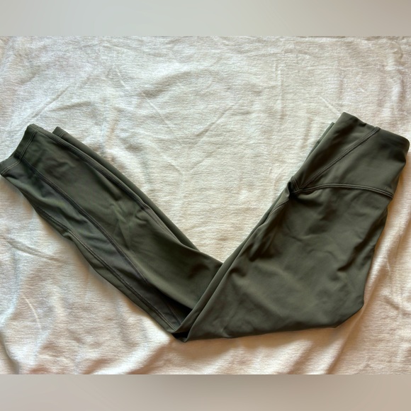 Lululemon leggings - Picture 2 of 5